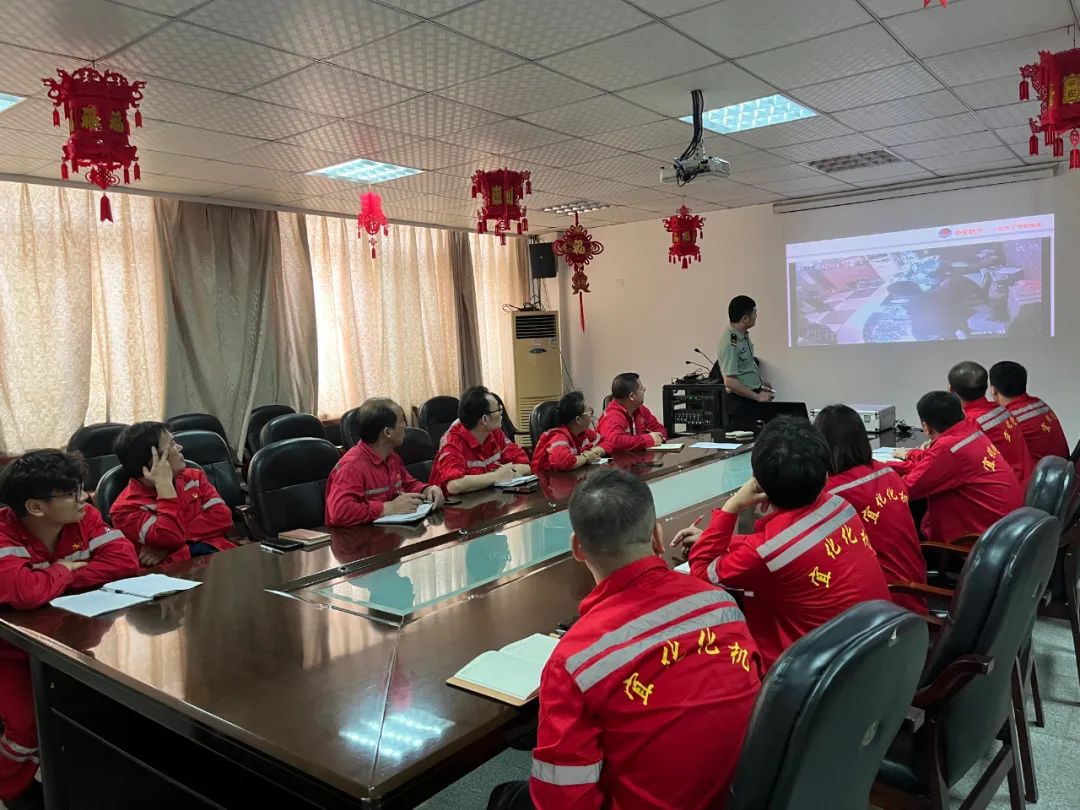 【安全生產(chǎn)月】消防宣傳進(jìn)企業(yè) 安全意識(shí)在我心(圖1) 圖片