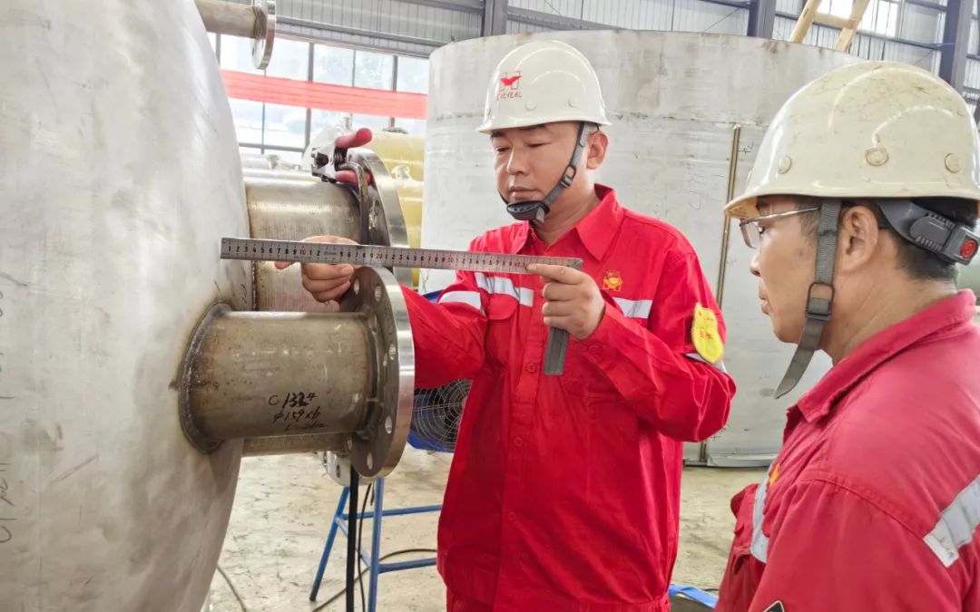 【宜化榜樣】化機(jī)公司杜國圣：加強(qiáng)班組管理，用實干詮釋擔(dān)當(dāng)(圖5)