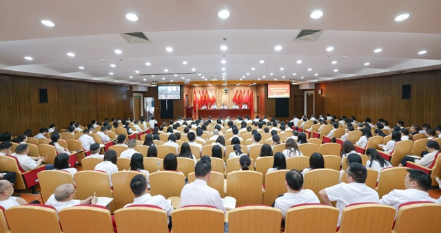 宜化集團(tuán)召開一季度生產(chǎn)經(jīng)營(yíng)分析總結(jié)會(huì)(圖1)