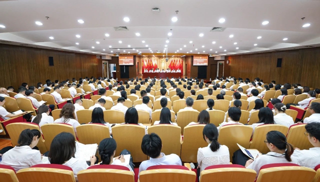 宜化集團(tuán)召開(kāi)集中整治違規(guī)吃喝動(dòng)員部署會(huì)