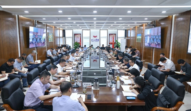 集團(tuán)黨委傳達(dá)學(xué)習(xí)上級精神和有關(guān)通報(圖1) 集團(tuán)黨委傳達(dá)學(xué)習(xí)上級精神和有關(guān)通報(圖1)