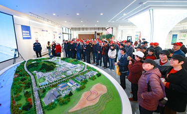 傳承奮斗薪火共譜宜化新篇！宜化集團(tuán)開展退休干部職工重陽節(jié)活動